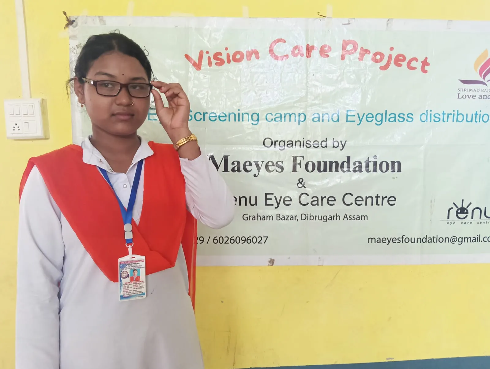 Dispensing free spectacles and checkup documentation.